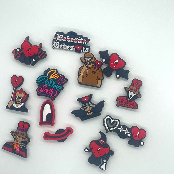 Bad bunny croc charms - Picture 1 of 3